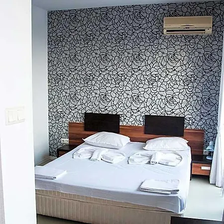 Rainbow 3 Club Hotel