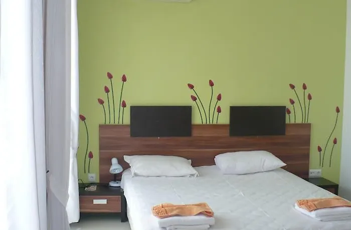 فندق Rainbow 3 Club