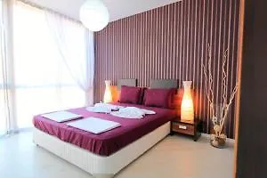 Rainbow 3 Club فندق 3*